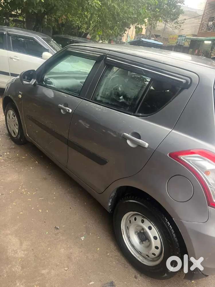 Maruti Swift 2013 (jan 2014 Registered)  1st Owner