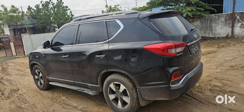 Mahindra Alturas G4 2019 Diesel Well Maintained