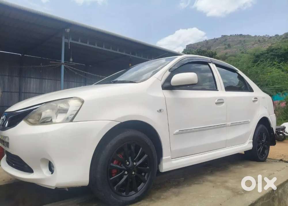Toyota Etios 2012 Diesel Well Maintained Topend Model Vxd