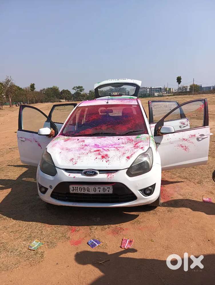 Gari Me Koi Kaam Nahi Hai