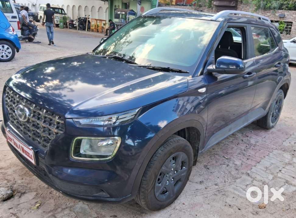 Hyundai Venue S 1.2 Petrol, 2021, Petrol