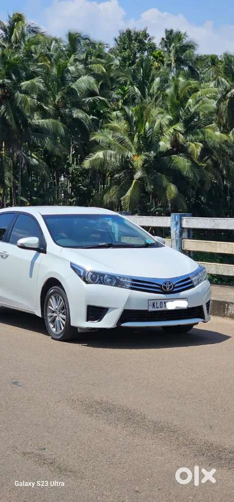 Toyota Corolla Altis 2014