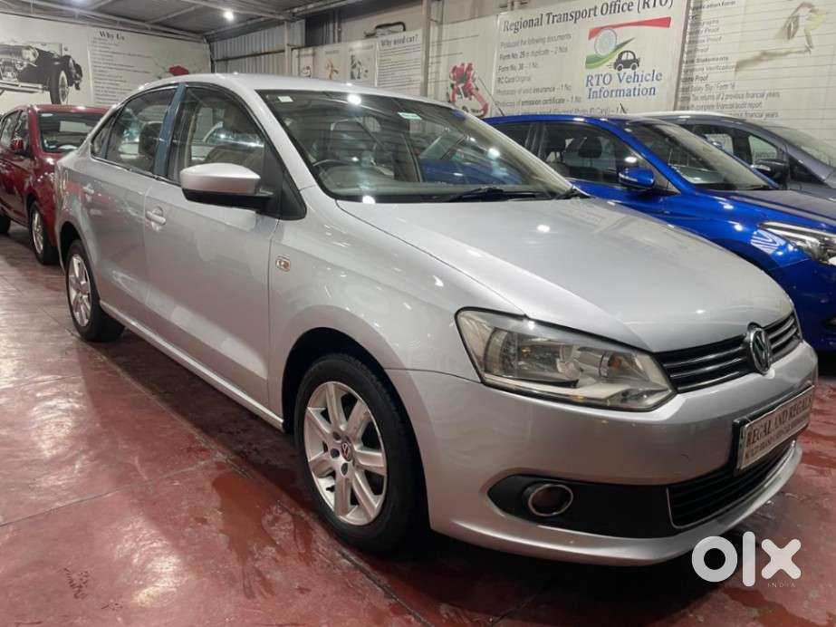 Volkswagen Vento 2010-2013 Petrol Highline, 2011, Petrol