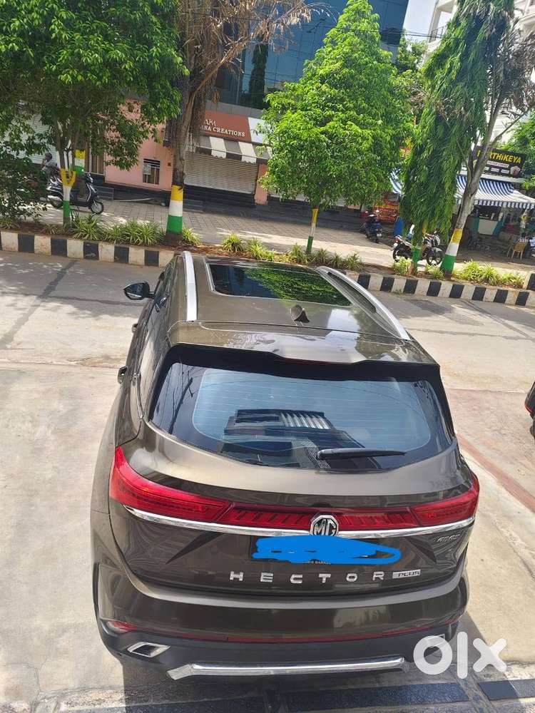 Mg Hector Plus