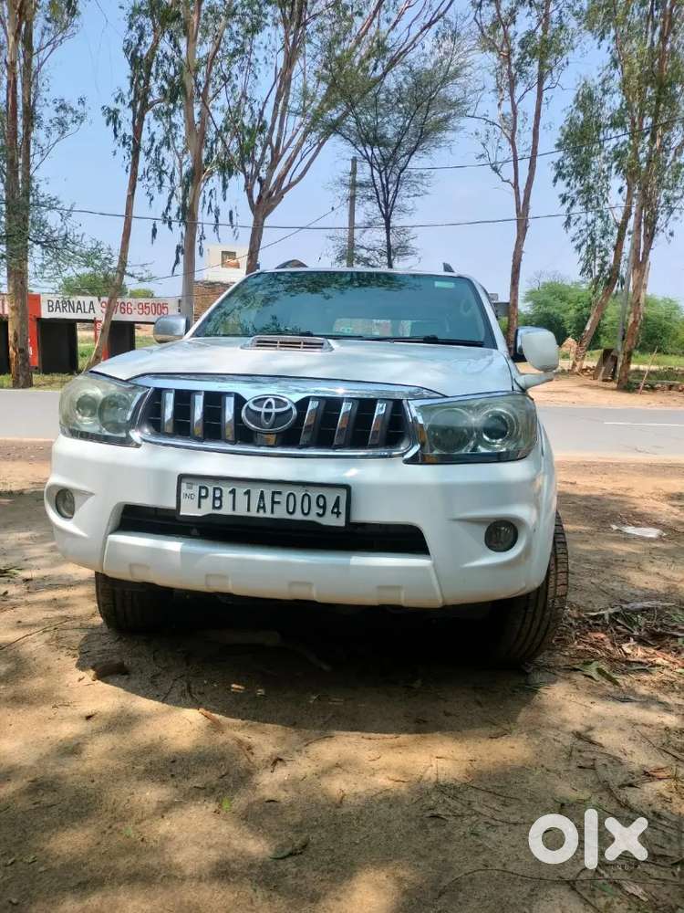 Toyota Fortuner 2010 Diesel 180000 Ksm Driven