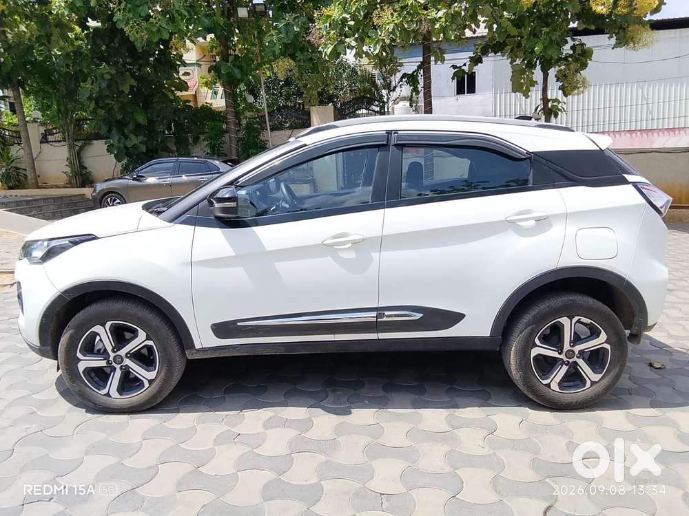 Tata Nexon 1.5 Revotorq Xza Plus, 2023, Petrol