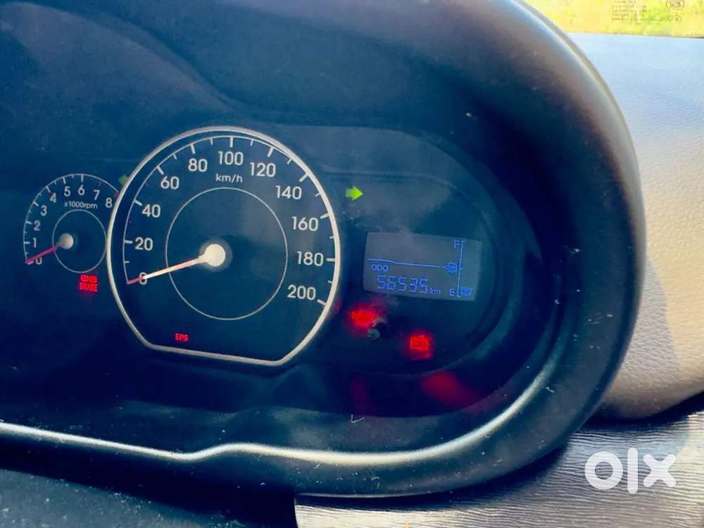 Hyundai I10 2013 Petrol 56000 Km Driven And Cng
