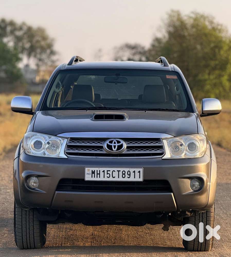 Toyota Fortuner 4x4 Mt 2.8 Diesel, 2011, Diesel