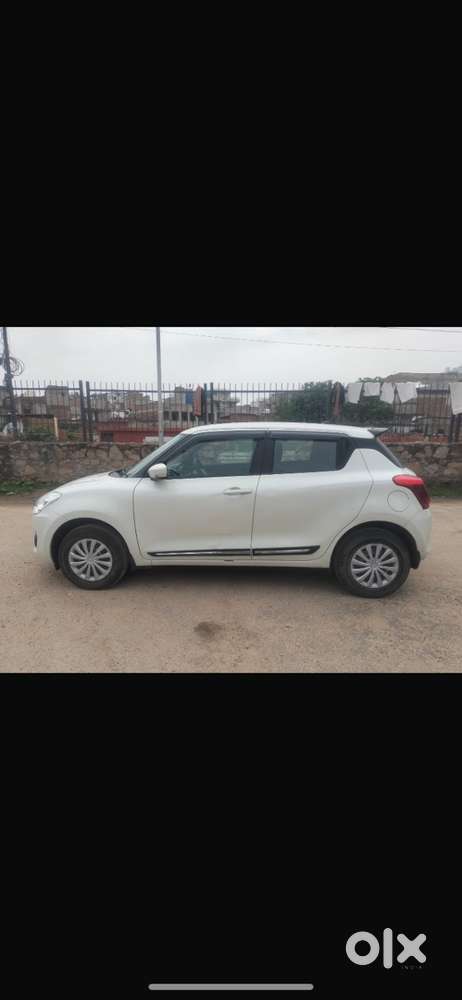 Maruti Suzuki Swift 2024 Petrol 45000 Km Driven