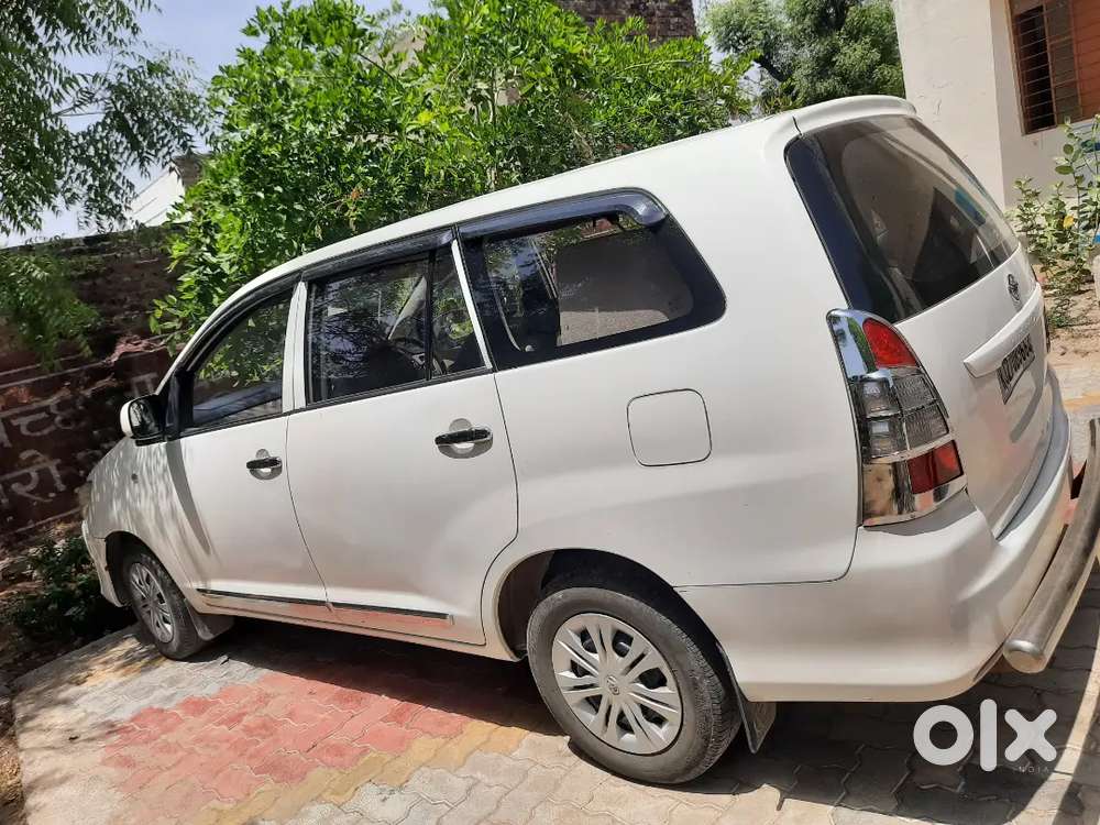 Toyota Innova Diesel 2015