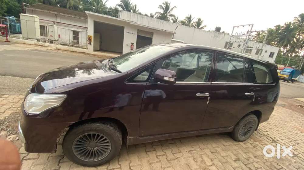 Toyota Innova 2.5 Gx 2010