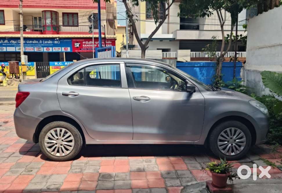 Maruti Suzuki Swift Dzire Vxi At Optional, 2022, Petrol