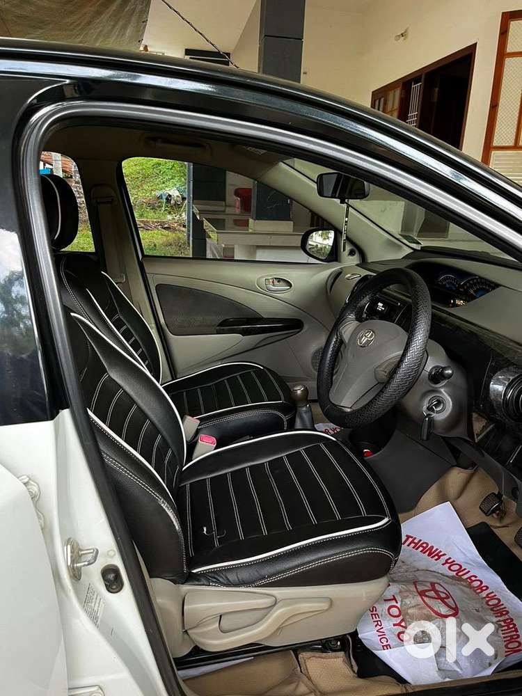 Toyota Etios Liva 2016 Petrol Well Maintained