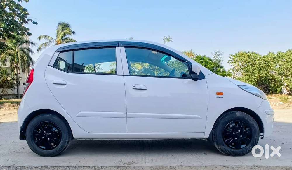 I10 Magna Petrol Less Driven