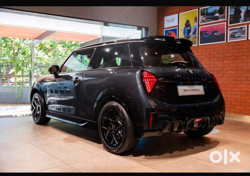 Mini Cooper S Petrol 2025