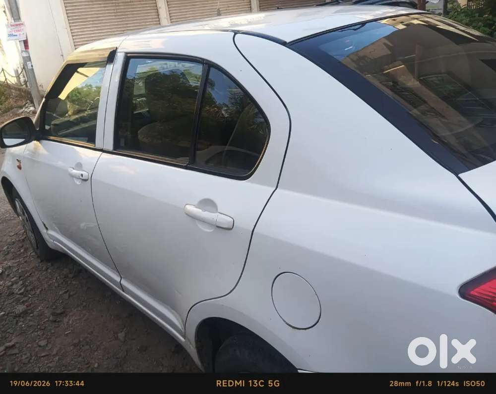 Maruti Suzuki Dzire Tour 2017