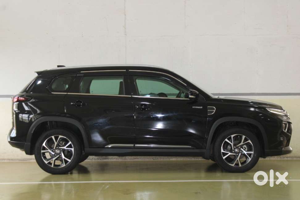 Toyota Urban Cruiser Hyryder 1.5 V Neo Drive At, 2025, Petrol