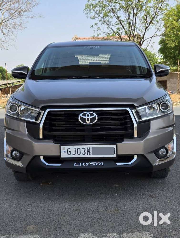 Toyota Innova Crysta [2020-ongoing] 2.4 Vx 8 Str, 2023