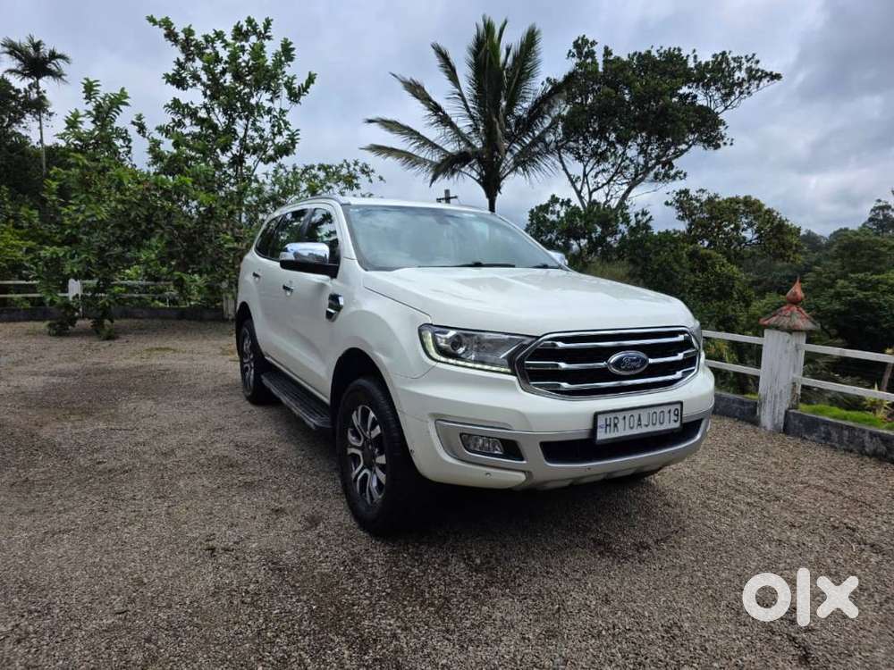 Ford Envdevour With Excellent Conditon 2020 Model
