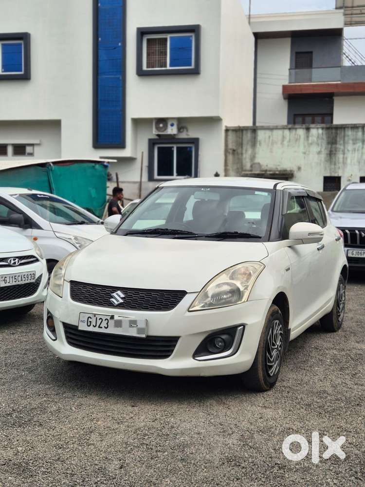 Maruti Suzuki Swift Vxi, 2016, Petrol