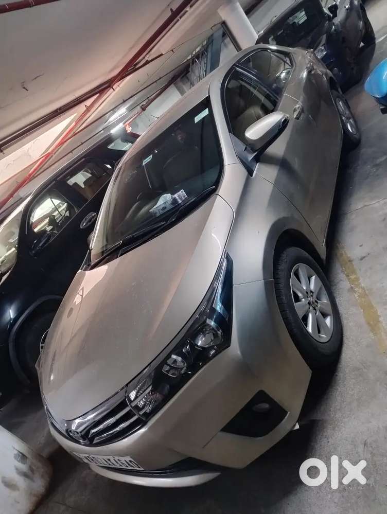 Toyota Corolla Altis 2016