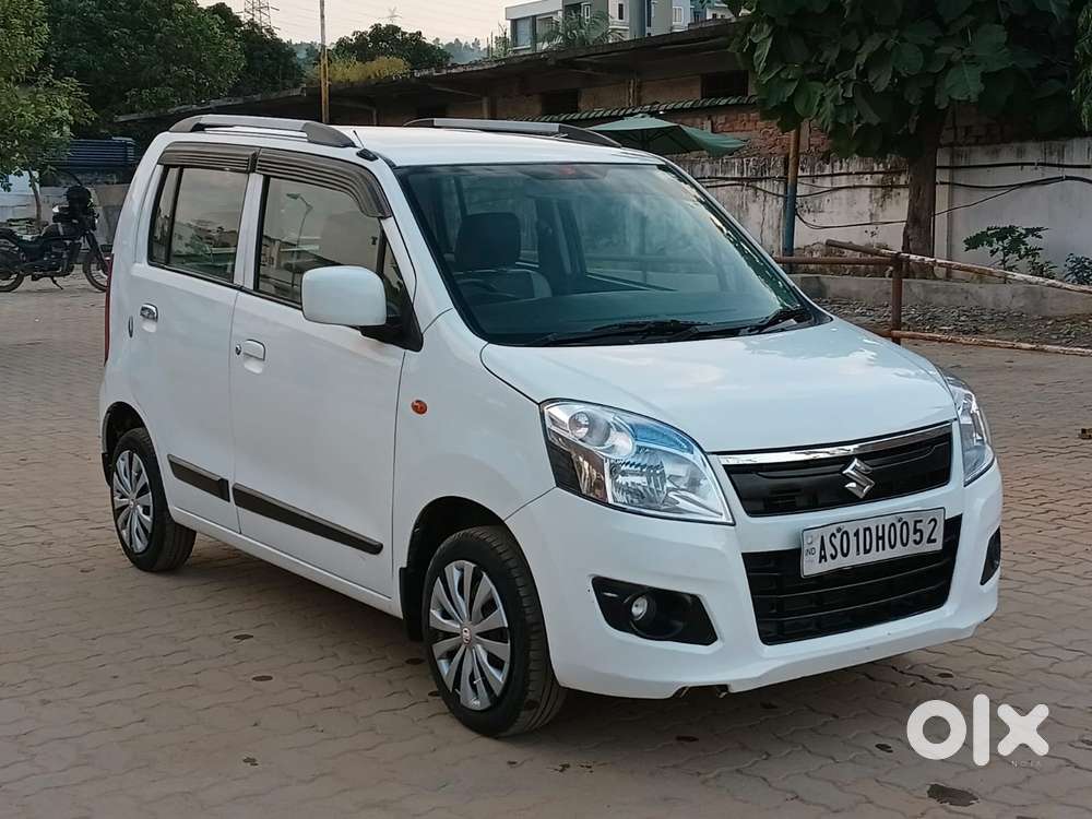 Maruti Suzuki Wagon R Vxi Amt1.2, 2017, Petrol
