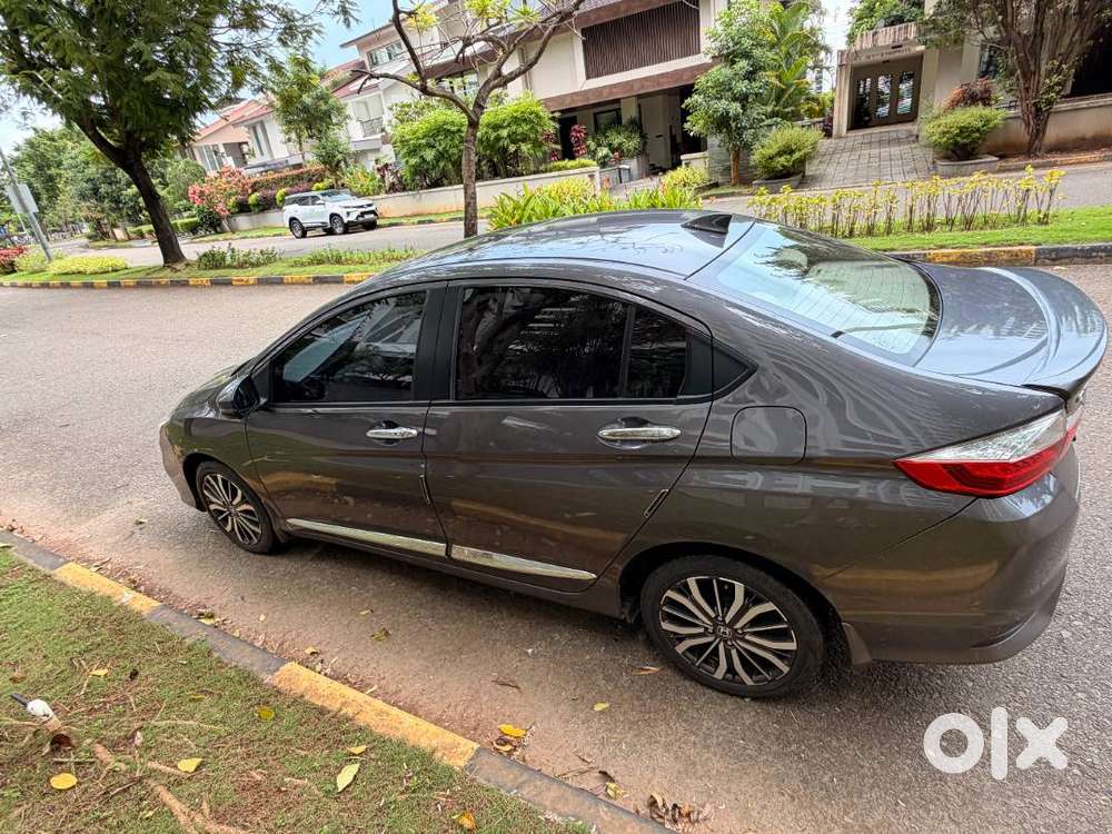 2017 Honda City Zx I-vtec Cvt  Top-end Automatic  Excellent Conditio