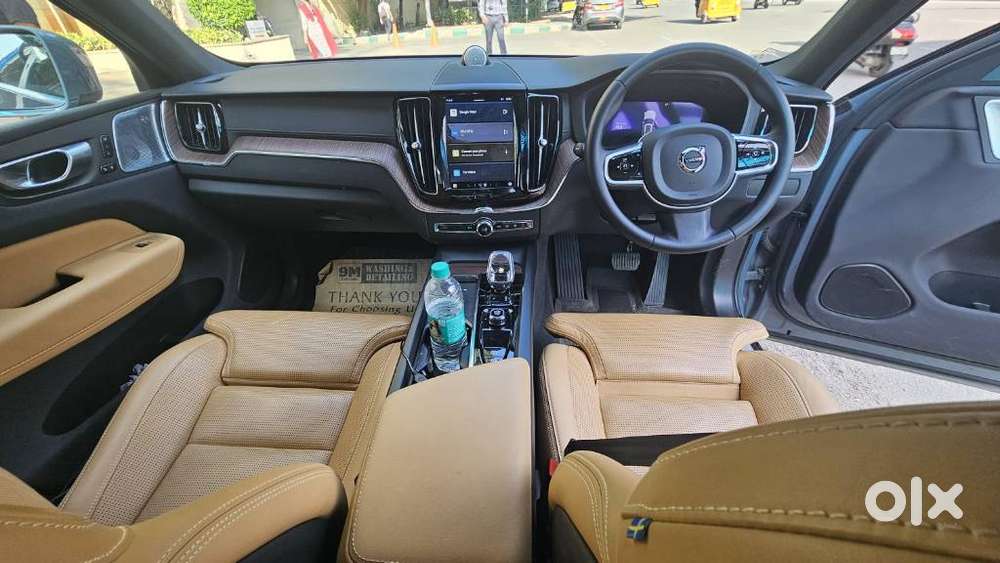 Volvo Xc60 Inscription D5, 2023, Petrol