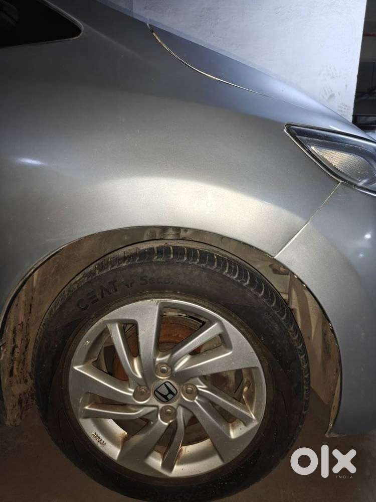 Honda Jazz V Automatic, 2016, Petrol