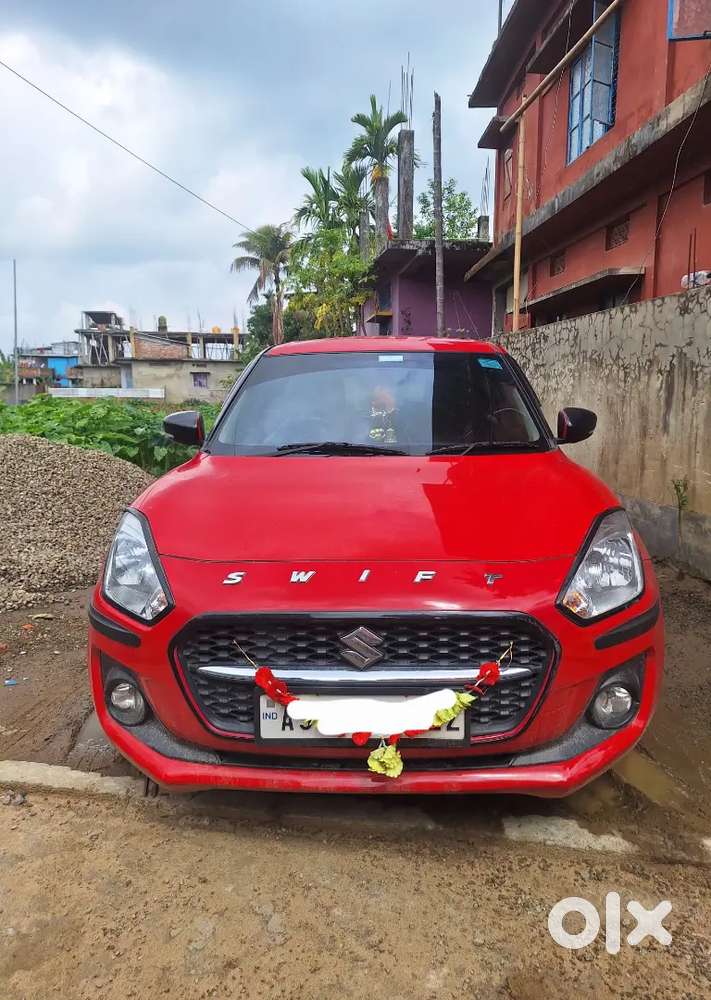 Maruti Suzuki Swift 2023 Petrol 28100 Km Driven
