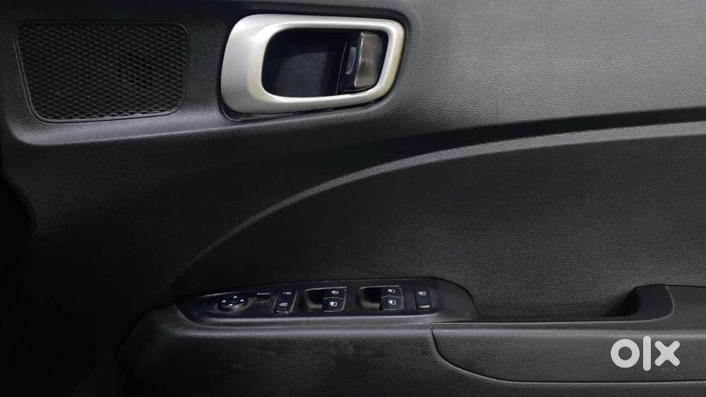 Hyundai Venue S 1.2 Petrol, 2020, Petrol