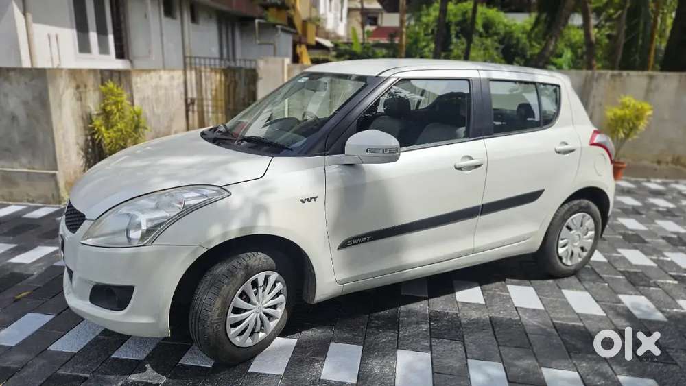 White Swift Vxi Single Owner Neat Condition Low Km