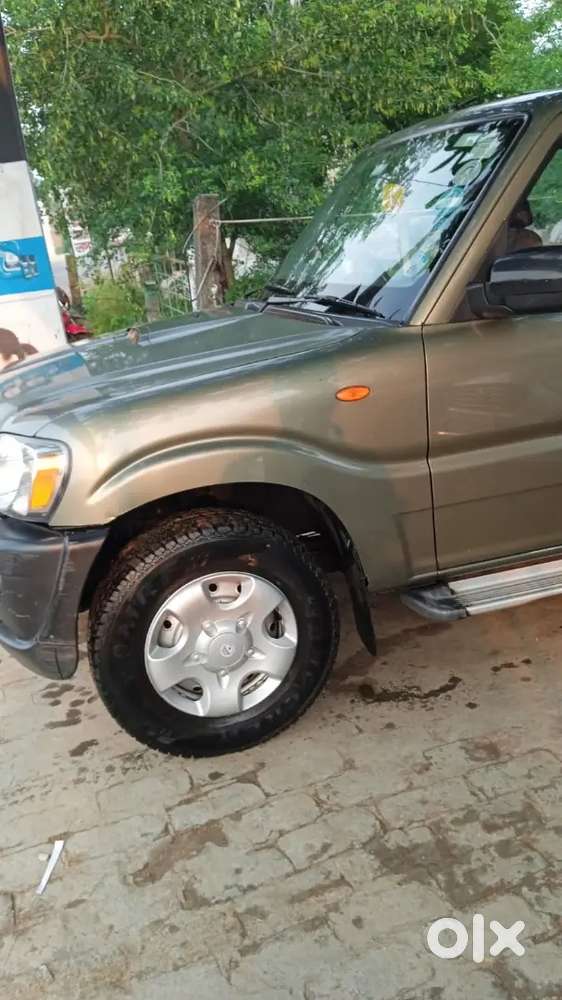 Mahindra Scorpio Classic 2011 Diesel 100004 Km Driven