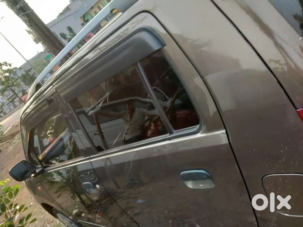 Maruti Suzuki Wagon R Lxi 2011