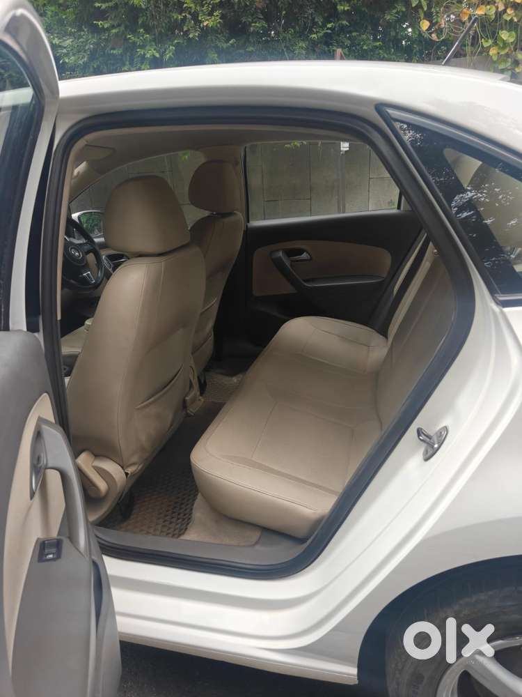Volkswagen Vento Petrol Highline, 2013, Petrol