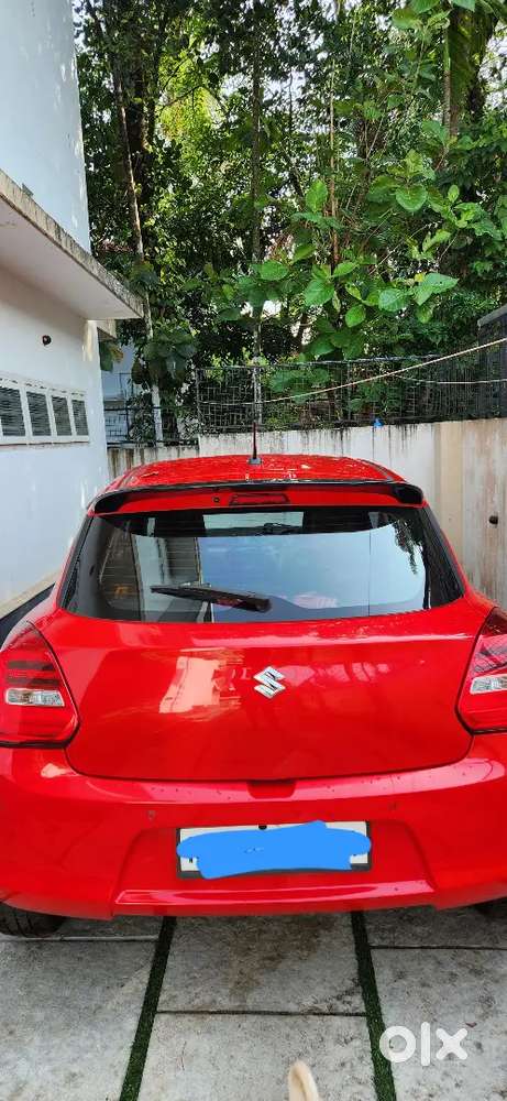 Fully Maruthi Service Maintained Cherry Red Swift Zxi