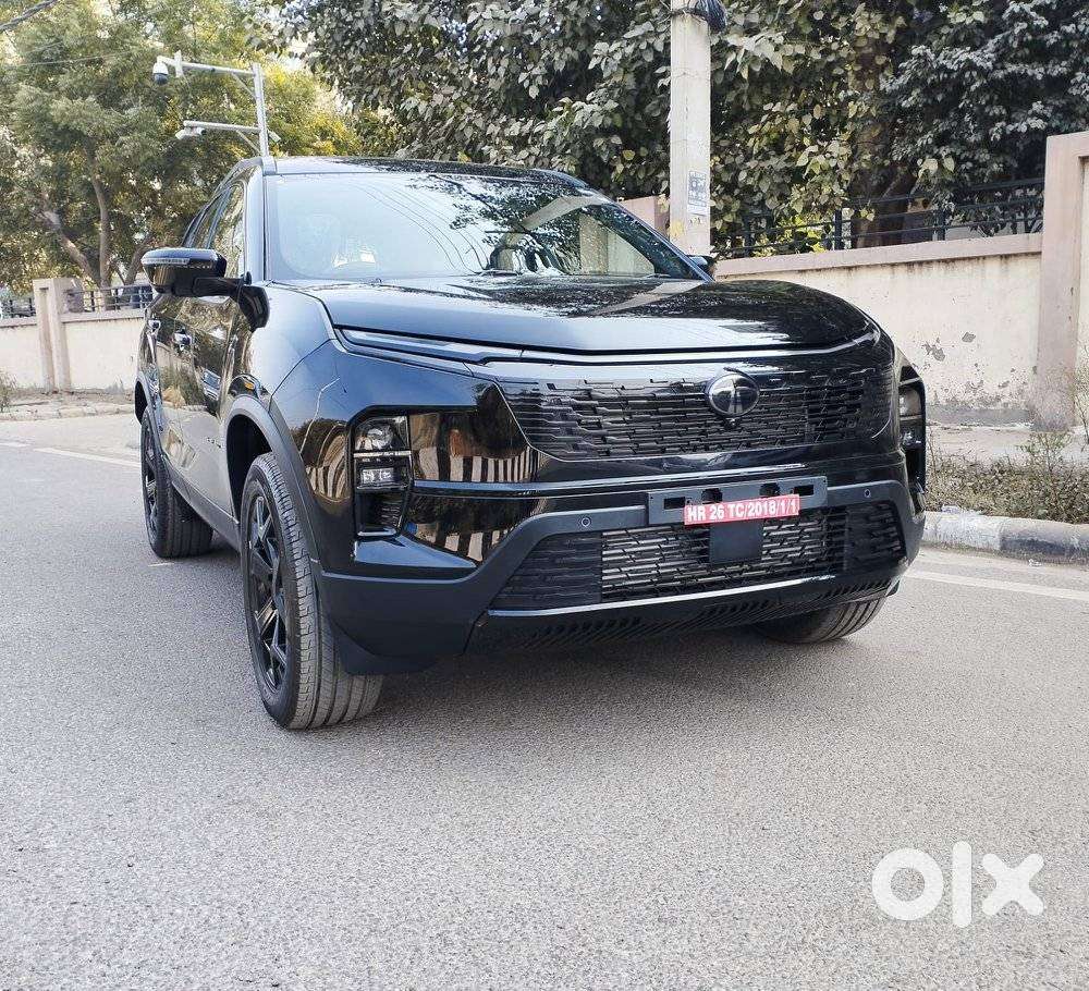 Tata Safari Accomplished X Plus 7 Str Dark Edition At, 2025, Diesel