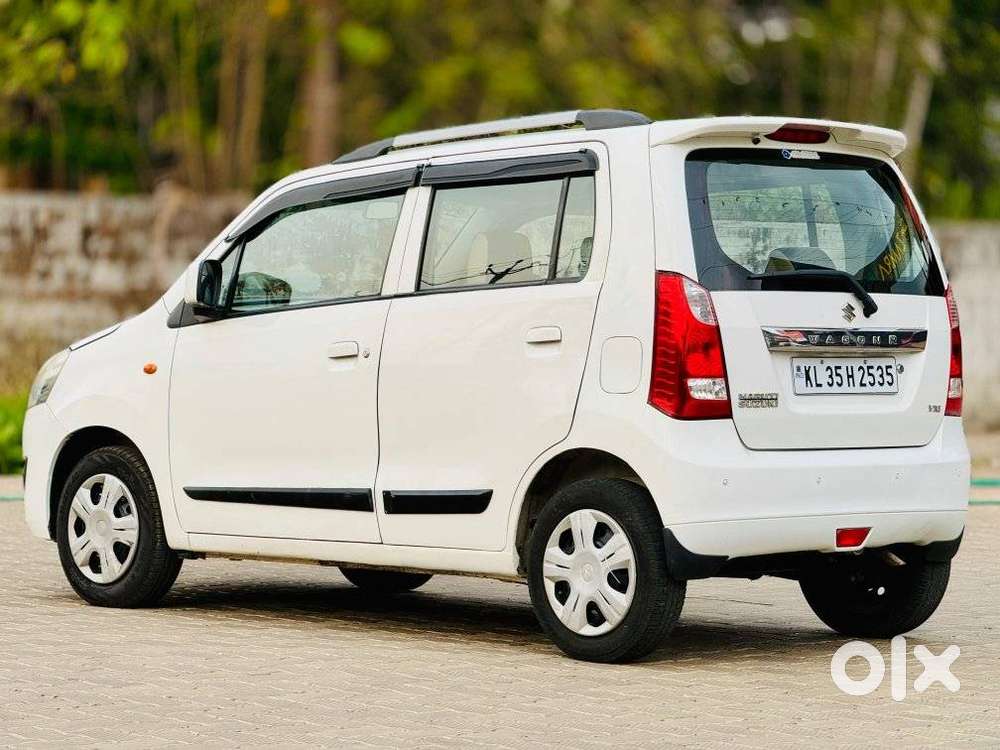 Maruti Suzuki Wagon R Vxi Optional, 2017, Petrol
