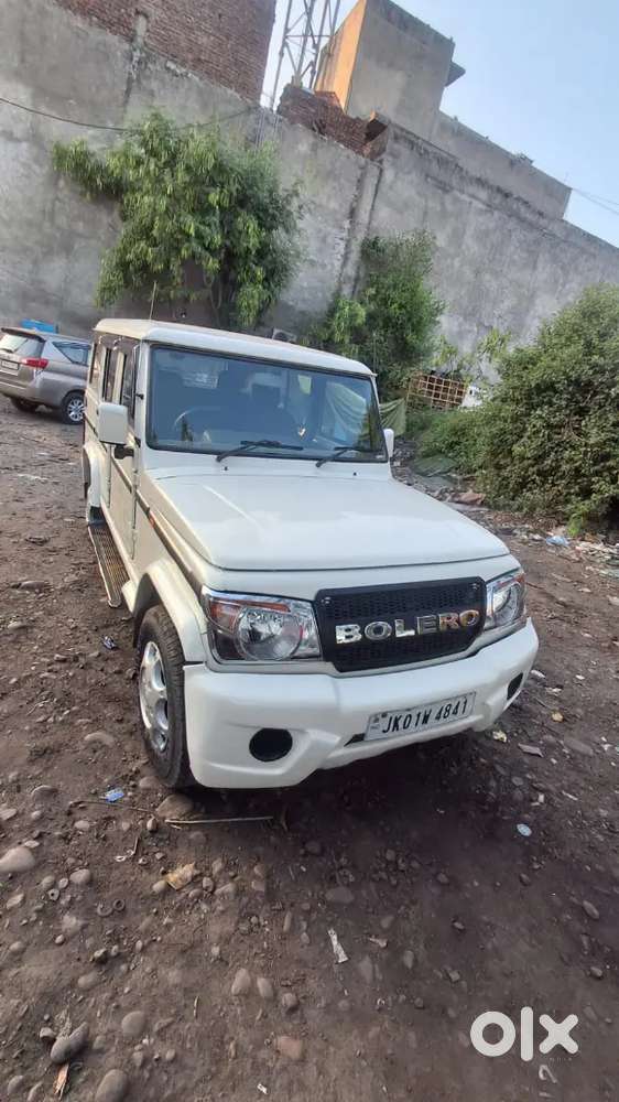 Mahindra Bolero 1.5 B6 September 2014