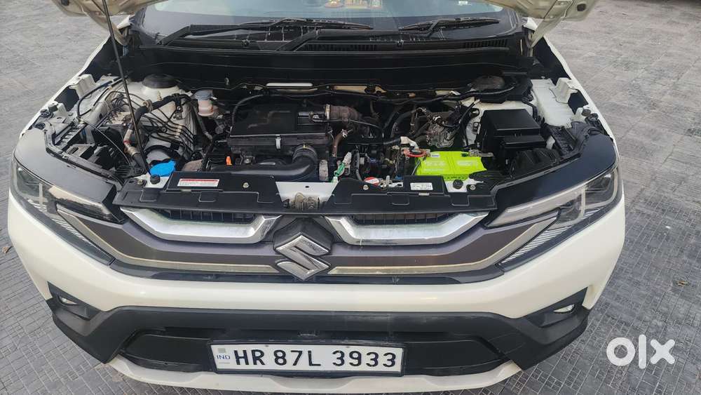 Maruti Suzuki Brezza 1.5 Zxi Cng Dual Tone, 2023, Cng & Hybrids