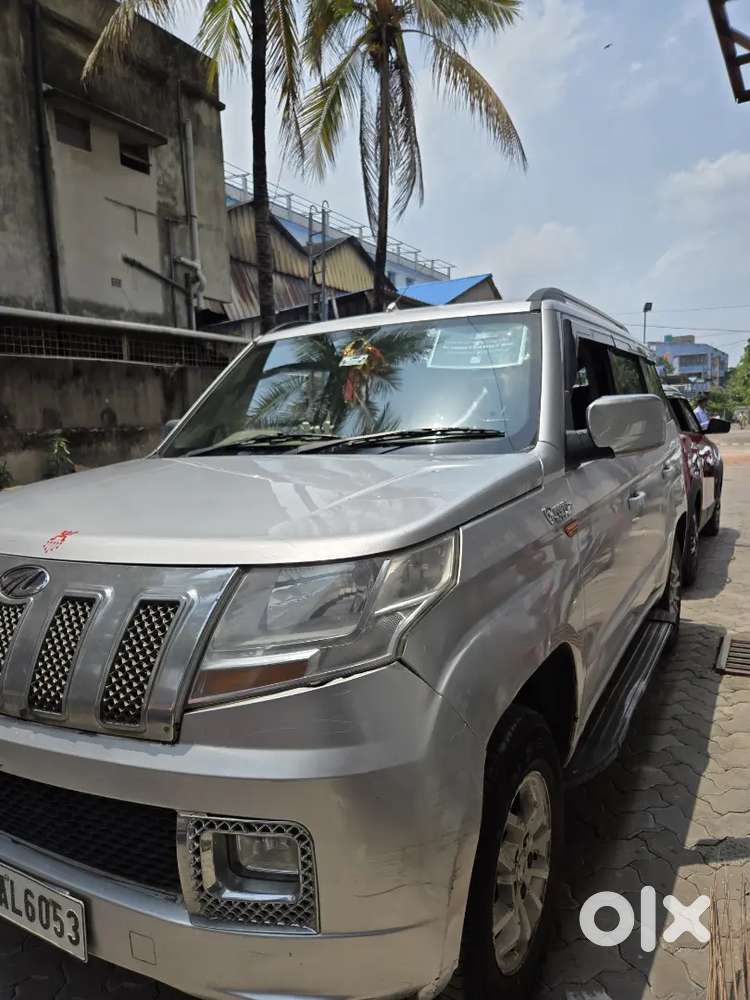 Best Quality Mahindra Tuv 300 Diesel 2016 Tax Clear Upto 2031