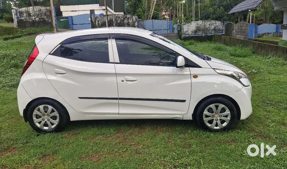 Hyundai Eon Sportz Petrol 2014