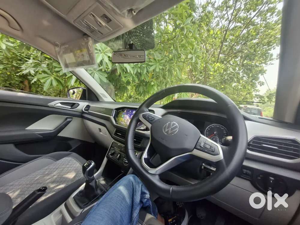 Volkswagen Taigun 2025 Petrol 4200 Km Driven