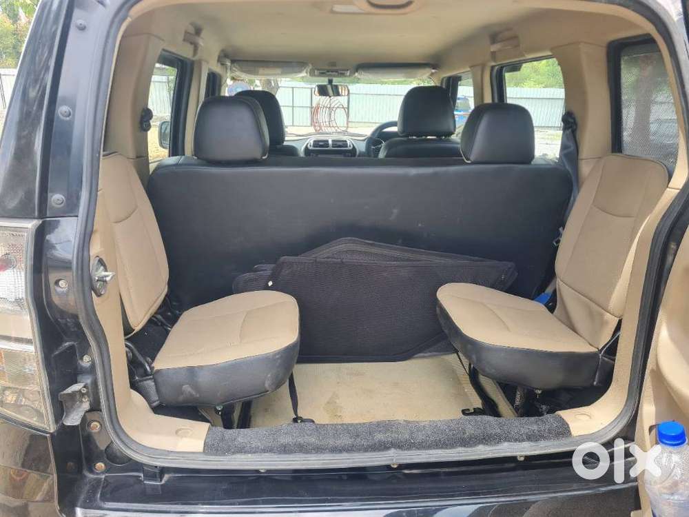 Mahindra Tuv 300 T10, 2019, Diesel