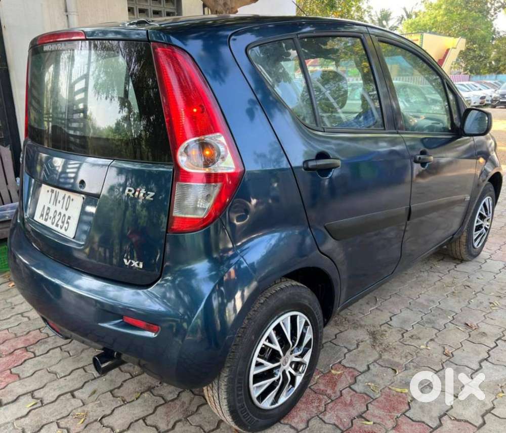 Maruti Suzuki Ritz Vxi, 2011, Petrol