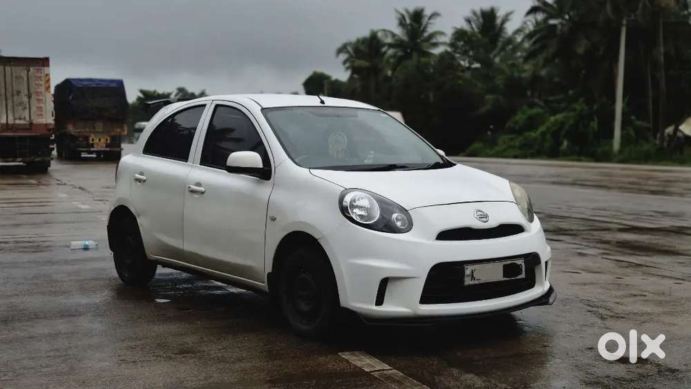 Nissan Micra Active 2013 Petrol Well Maintained