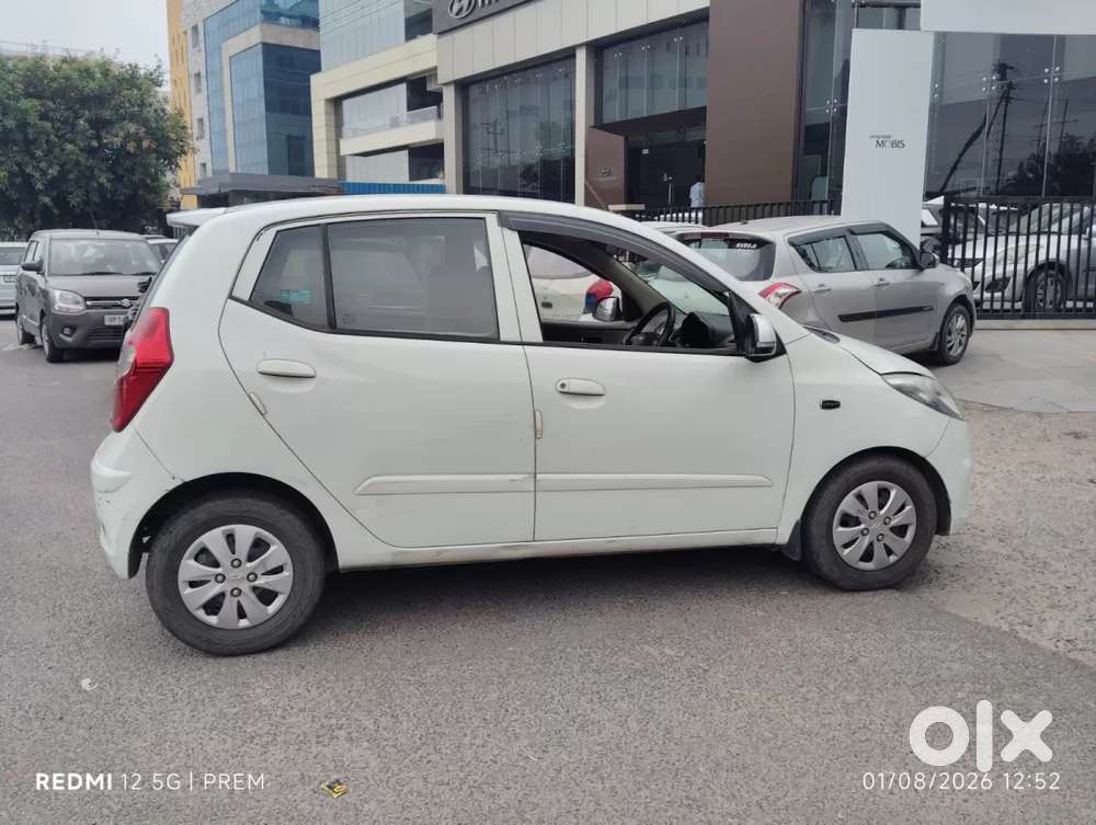 Hyundai I10 Sportz At, 2012, Petrol