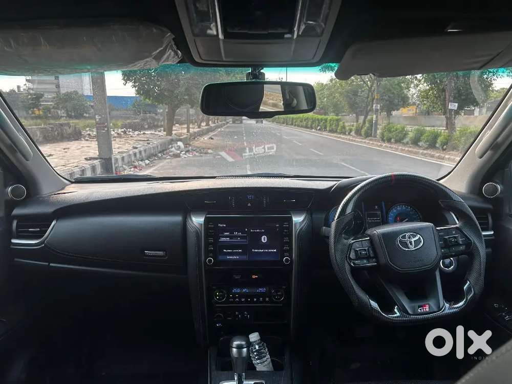 Toyota Fortuner 2.8 Diesel At (may 2023 Model) *mint Condition*
