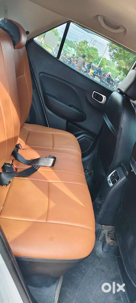 Hyundai Venue S Plus Mt 1.2 Kappa, 2022, Petrol