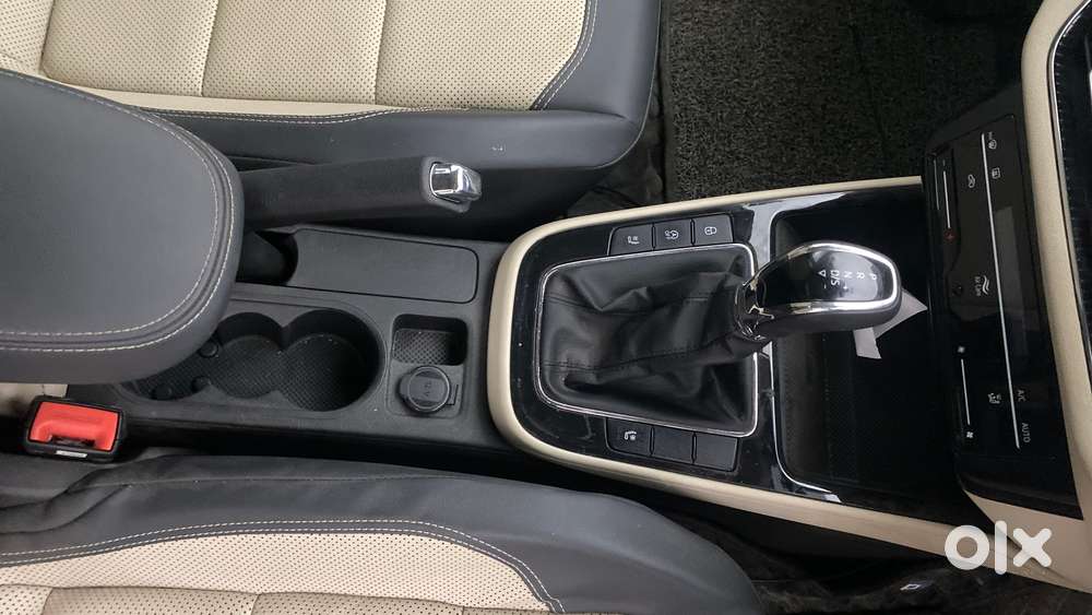 Skoda Slavia 1.5 Tsi Style Dsg, 2022, Petrol